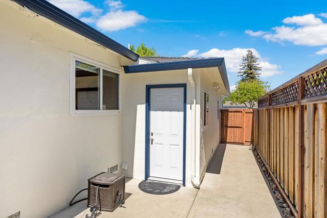 2667 Sutro Drive, San Jose CA: https://media.crmls.org/mediaz/d7eb6451-abd8-4c1a-b0bb-0e8108c4485e.jpg