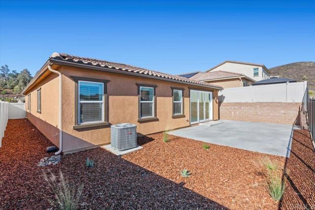 Image 36 of 40 For 1366 Topanga Drive