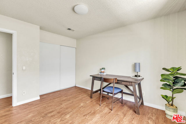 433 E 97th Street, Los Angeles CA: https://media.crmls.org/mediaz/d7ebbd7f-fd5e-49c0-be1a-e372cc7041c3.jpg