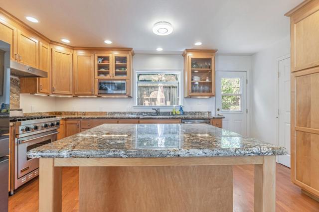 276 San Benito Road, Brisbane CA: https://media.crmls.org/mediaz/d7ec111c-feb6-4988-9570-258800f7312a.jpg