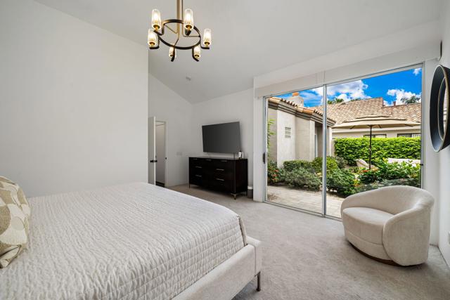56765 Merion, La Quinta CA: https://media.crmls.org/mediaz/d7ec275f-dd8a-4508-8b60-ddb56cee230f.jpg