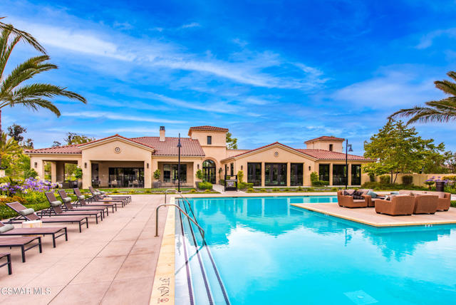2492 Rondell Road, Camarillo CA: https://media.crmls.org/mediaz/d7ee7e43-cba6-4c08-ac34-175fd1c5b0ea.jpg