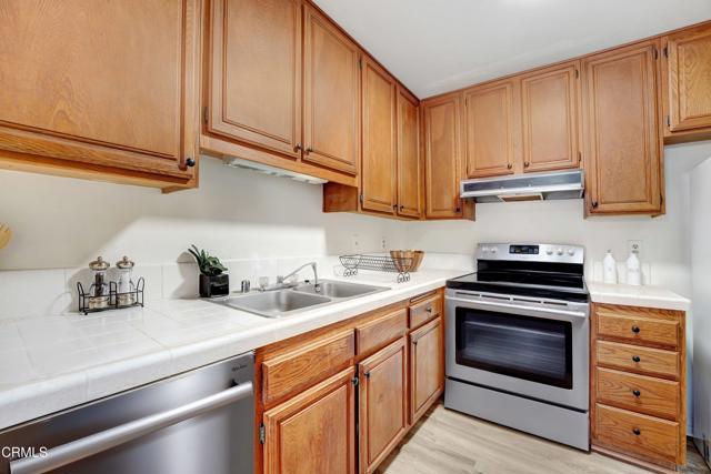 12521 Ralston Avenue, Sylmar CA: https://media.crmls.org/mediaz/d7eeafab-bfa0-41ed-9715-9be7a448514f.jpg