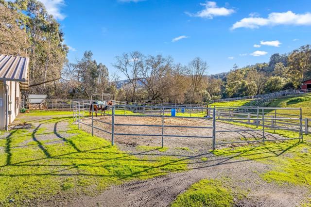 6915 Redwood Retreat Road, Gilroy CA: https://media.crmls.org/mediaz/d7f12bdf-ef38-4afa-ade2-6dab441cb583.jpg
