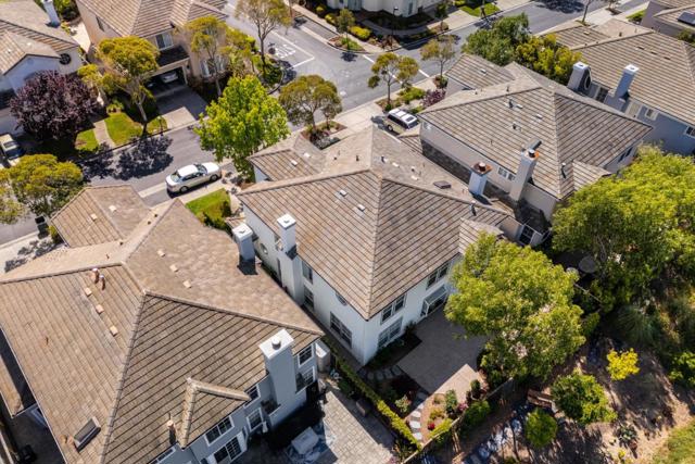 986 Governors Bay Drive, Redwood City CA: https://media.crmls.org/mediaz/d7f2ae81-8776-4871-b675-99c803e0976c.jpg