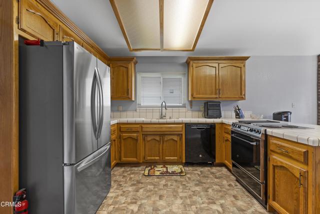 22728 Westwood Boulevard, Tehachapi CA: https://media.crmls.org/mediaz/d7f34d2b-94ab-406a-af5a-e6c63f9da2c1.jpg