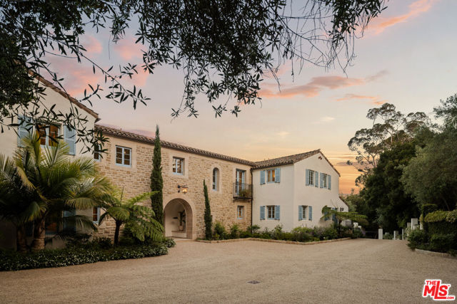 848 Picacho Lane, Santa Barbara CA: https://media.crmls.org/mediaz/d7f34d74-3cb9-4069-85e8-509f723e06ce.jpg