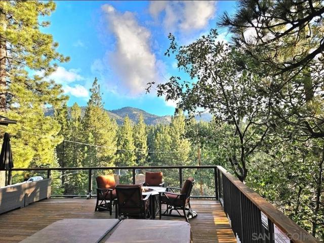 43734 Yosemite Drive, Big Bear CA: https://media.crmls.org/mediaz/d7f3aa9d-decd-4b1c-85a9-d4a9149e71ce.jpg