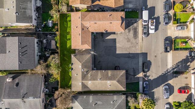466 Willow Avenue, Half Moon Bay CA: https://media.crmls.org/mediaz/d7f43465-8ed3-4025-bb5f-858c63f8cc97.jpg