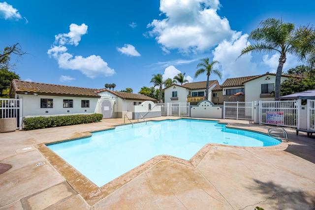 3574 Sunset Ln, San Diego CA: https://media.crmls.org/mediaz/d7f5add6-5bd2-463c-81bd-269a546860fa.jpg