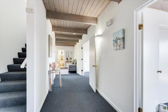 617 Beach Drive, Aptos CA: https://media.crmls.org/mediaz/d7f63146-4491-4bed-b607-81b77288d731.jpg