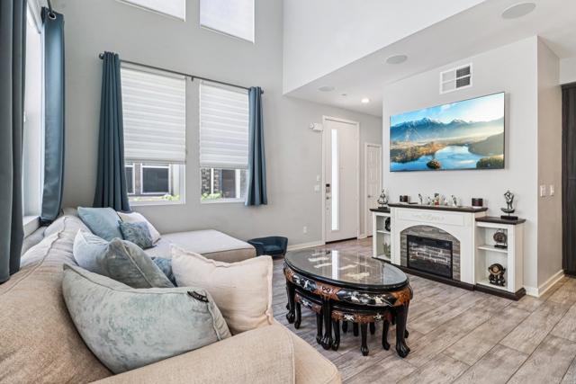 Detail Gallery Image 6 of 55 For 2035 Element Way, Chula Vista,  CA 91915 - 3 Beds | 3/1 Baths