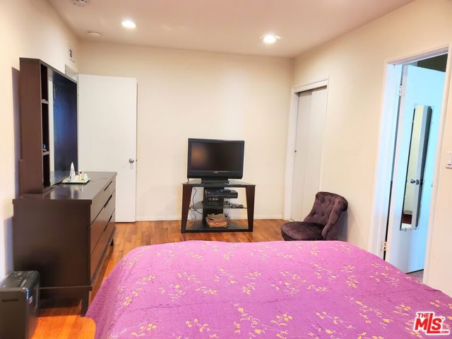 13207 Ruthelen Street, Gardena CA: https://media.crmls.org/mediaz/d7f93026-68bf-4e26-b42d-a7313188d7c9.jpg