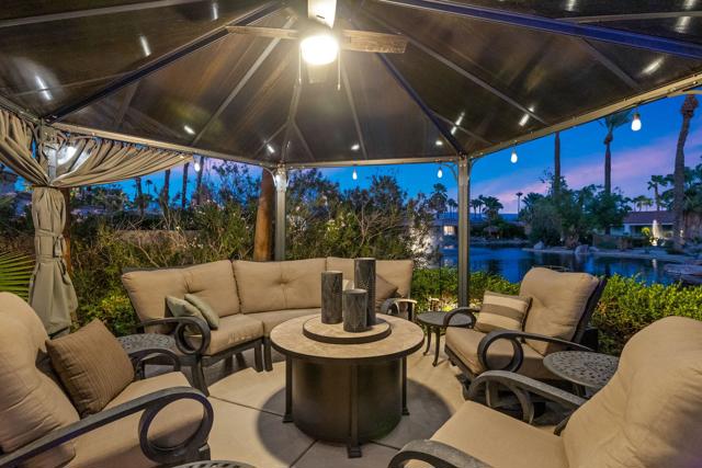 334 Crest Lake Drive, Palm Desert, CA 92211
