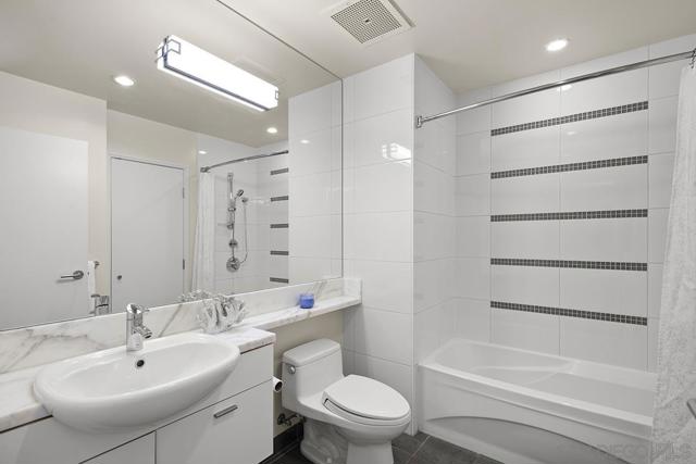 575 6th Avenue, San Diego CA: https://media.crmls.org/mediaz/d7fa0569-0f8c-4bf8-b31e-559ac1c715d7.jpg