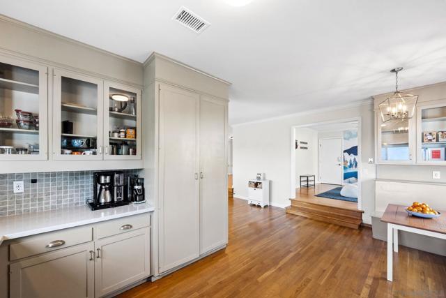 14027 Jamul Dr, Jamul CA: https://media.crmls.org/mediaz/d7fa27a3-f14c-4532-ac48-df1a33414067.jpg