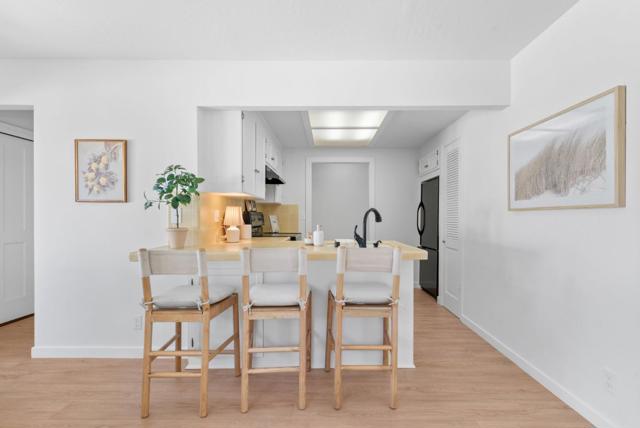 246 Via Novella, Aptos CA: https://media.crmls.org/mediaz/d7fa63f3-e5ea-4c4c-b02d-a6b4d1b1a9e3.jpg