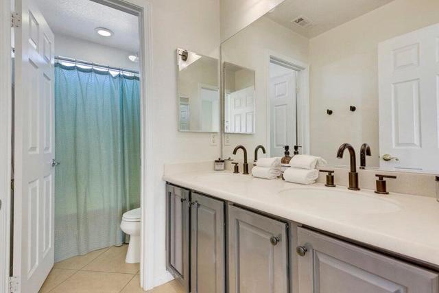 84400 Onda Drive, Indio CA: https://media.crmls.org/mediaz/d7fb78a1-6a39-4bde-97ce-d194d260316d.jpg