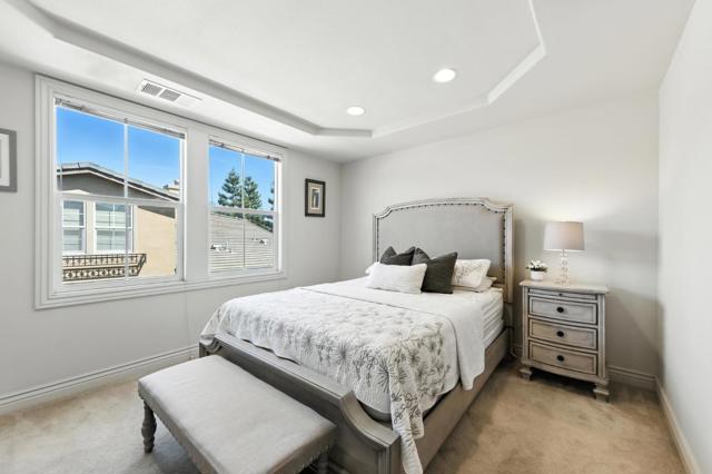 259 Ginko Terrace, Sunnyvale CA: https://media.crmls.org/mediaz/d7fc74a9-a5fc-47fb-9c9f-477a41765310.jpg