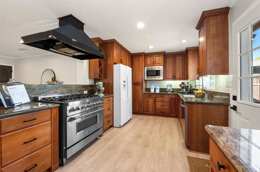 4361 Post Road - photo 7