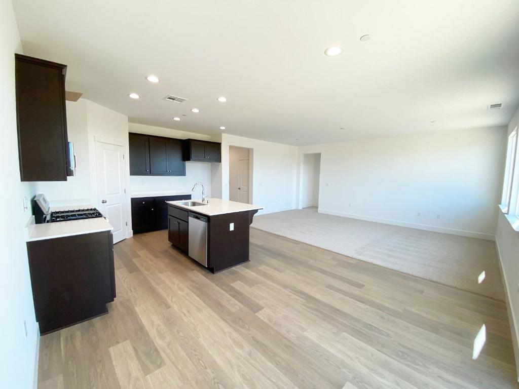 MLS #ML82017537 image #2