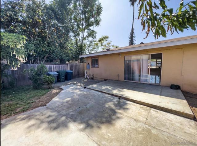 1110 2nd Ave, Escondido, California 92025, ,Multi-Family,For Sale,2nd Ave,240019528SD