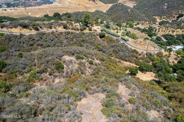 115 Carlisle Road, Westlake Village CA: https://media.crmls.org/mediaz/d7ff310e-6719-4881-bd58-c65b1d864936.jpg