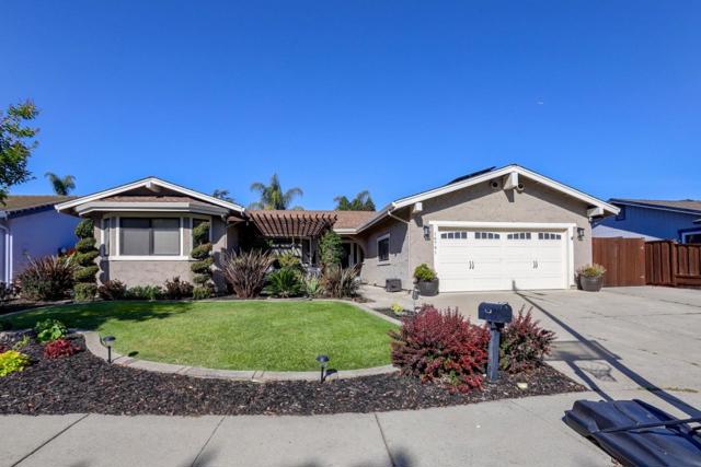 16761 Willow Creek Drive, Morgan Hill CA: https://media.crmls.org/mediaz/d8009f41-61b1-475b-b407-b5e263c604e2.jpg