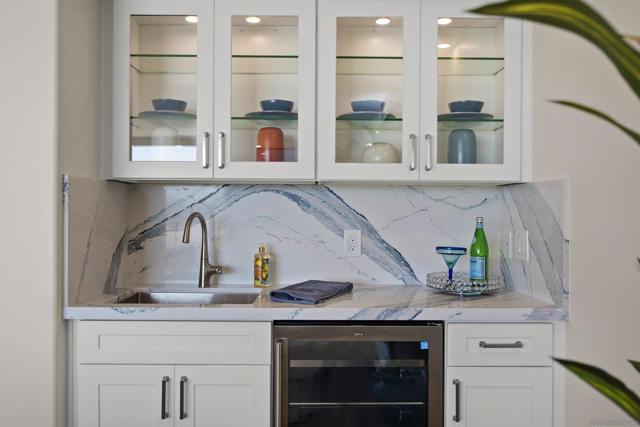 1820 Avenida del Mundo, Coronado CA: https://media.crmls.org/mediaz/d802c270-b2a4-4a7e-8896-386744e310f0.jpg