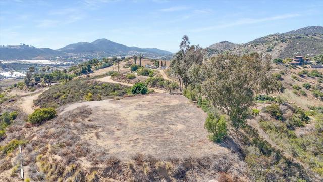 3020 22 Joni Lane, San Marcos CA: https://media.crmls.org/mediaz/d8036ba8-744d-4d35-a0c0-667444881fb7.jpg