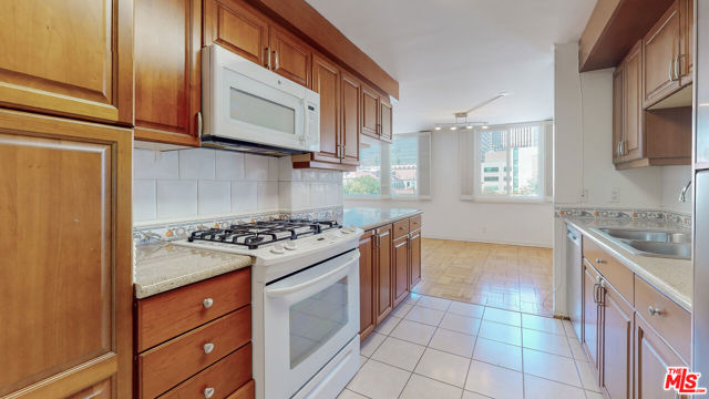 2 Bed Home for Sale in Beverly Hills, California