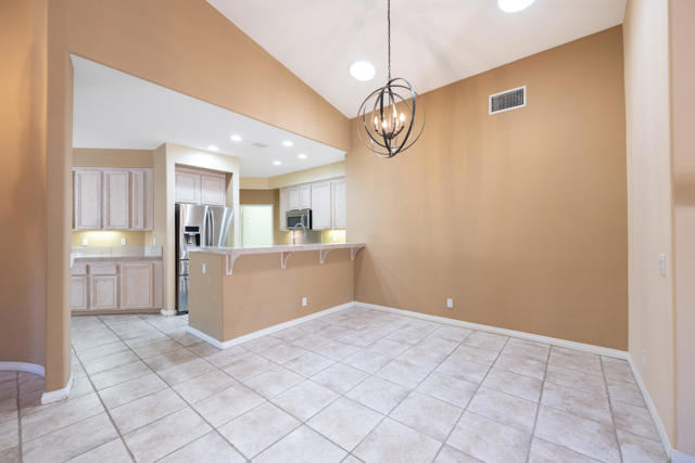 Image 4 of 34 For 45752 Big Canyon Street