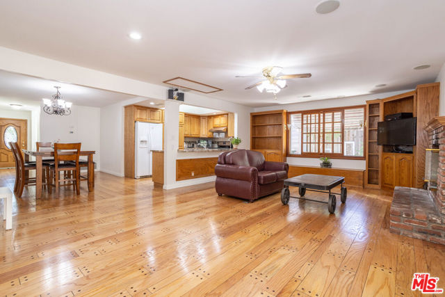 Family/Kitchen/Dining