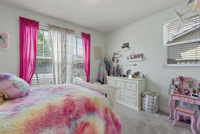 471 Segovia Drive, Hollister CA: https://media.crmls.org/mediaz/d805daae-fb68-4f98-b55f-9f2939868c6f.jpg