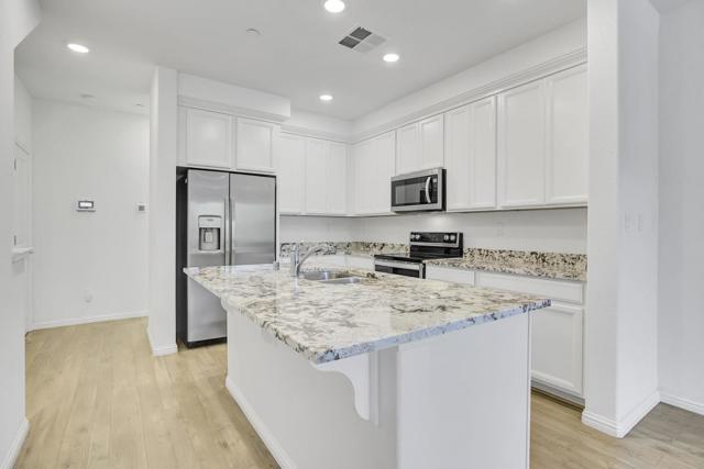 2580 Gimelli Way, San Jose CA: https://media.crmls.org/mediaz/d805f2f3-9eb6-448c-a398-d92950fbedbb.jpg
