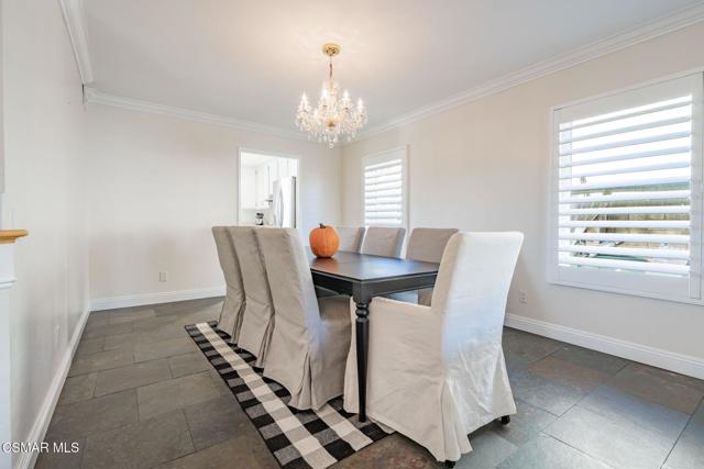 4615 Pepper Mill Street, Moorpark CA: https://media.crmls.org/mediaz/d806ee18-9c42-4822-88ba-0a8328665122.jpg