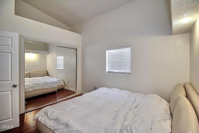10424 Santa Fe Fire Road, Lucerne Valley CA: https://media.crmls.org/mediaz/d807d382-8446-41e4-abb8-fe3a51d7df42.jpg