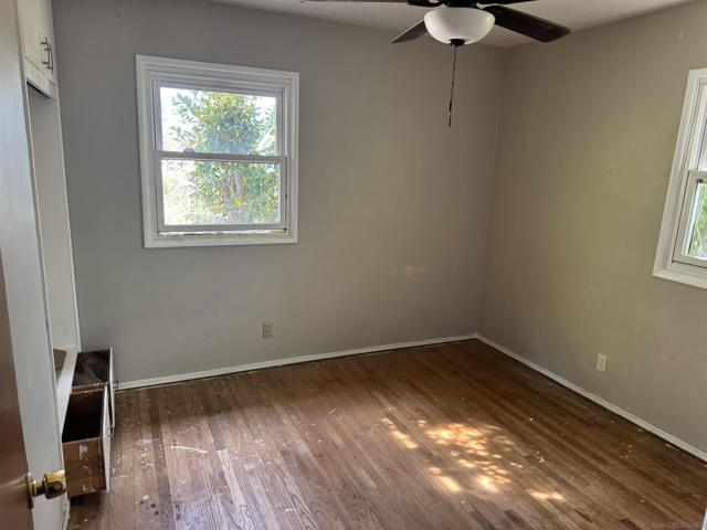 918 E 3rd Avenue, Escondido CA: https://media.crmls.org/mediaz/d807e5b8-7b55-4ee6-aab2-e3653d9926de.jpg