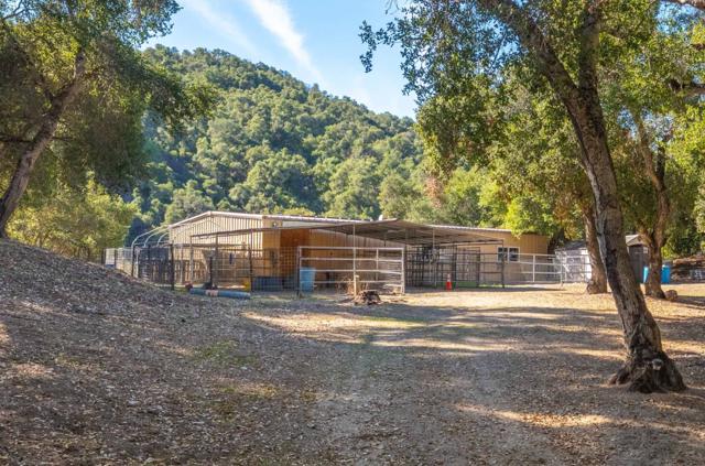 21444 Parrott Ranch Road, Carmel Valley CA: https://media.crmls.org/mediaz/d8084b98-d1a7-4c5a-830b-8feb5548faaa.jpg