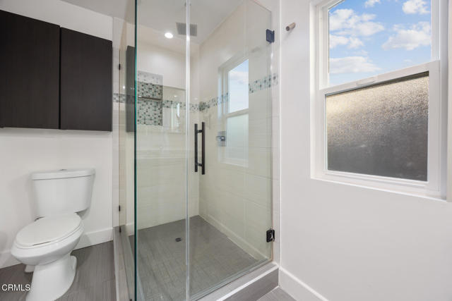 Detail Gallery Image 11 of 21 For 242 Virginia Ave, Pasadena,  CA  - 3 Beds | 2 Baths