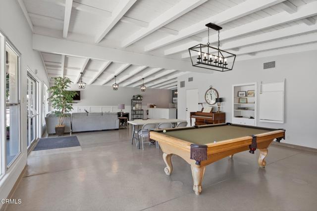 1075 Loma Drive, Ojai CA: https://media.crmls.org/mediaz/d80a7fbf-fb3c-485d-914f-f888344d9e4a.jpg