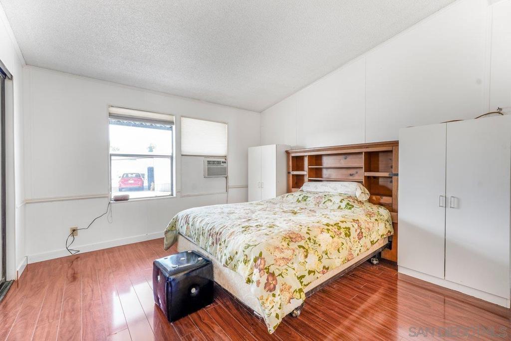 MLS #250034616SD image #16