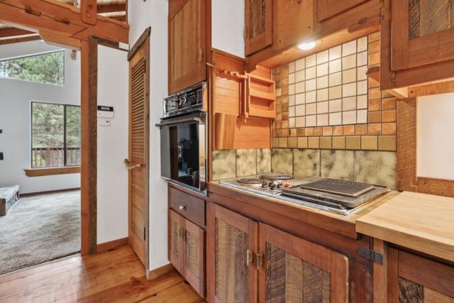 2120 Pack Trail, Mount Shasta CA: https://media.crmls.org/mediaz/d80e4a8b-b170-420b-9f00-4b96af66566c.jpg