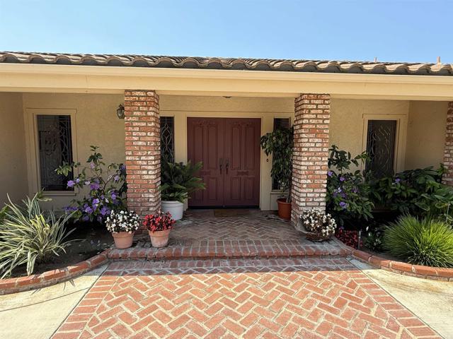 1326 Sunset Grove Road, Fallbrook CA: https://media.crmls.org/mediaz/d80ee58b-004f-41b9-912b-0775536fd832.jpg