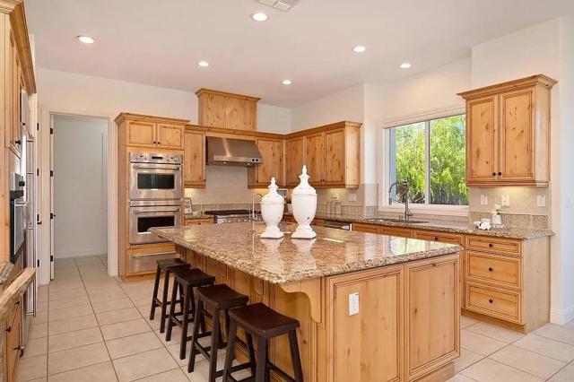 2791 Giorno Way, El Dorado Hills CA: https://media.crmls.org/mediaz/d80ef7a6-eddd-4723-90c2-e10d1ae0c1ed.jpg