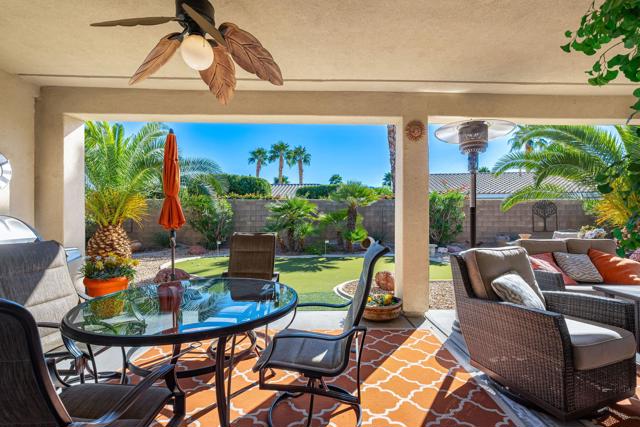 81297 Golden Barrel Way, La Quinta CA: https://media.crmls.org/mediaz/d80f3356-ef52-41dc-b130-0d28fafc68c4.jpg