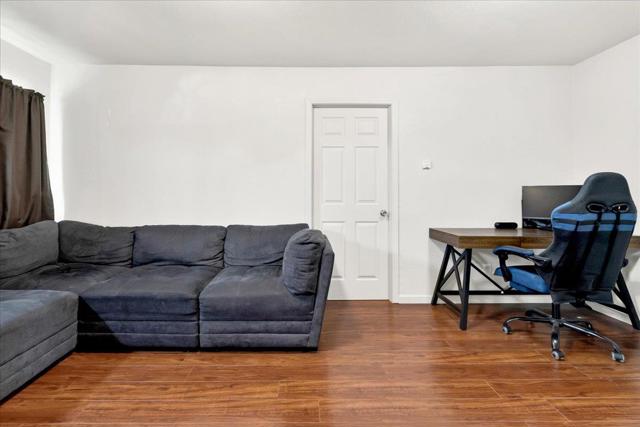 23 Capitol Street, Salinas CA: https://media.crmls.org/mediaz/d80f3df4-e321-4796-9295-2dc3514aaed0.jpg