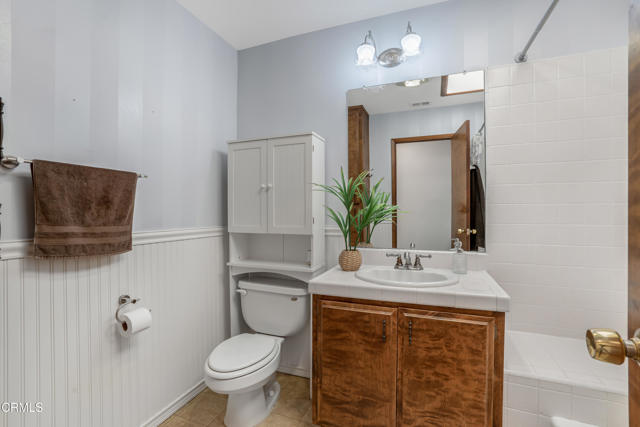 4290 Aspen Lane, Somis CA: https://media.crmls.org/mediaz/d8103b4a-48c4-4340-b900-9ddddd267ec6.jpg