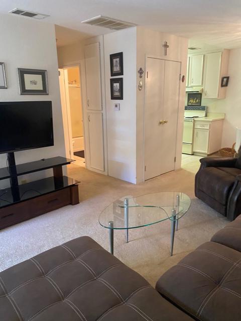 2820 N Arcadia Court #111, Palm Springs, CA 92262