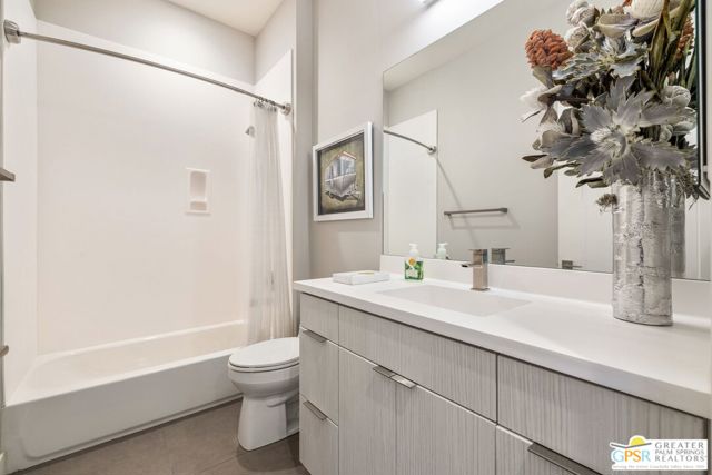 504 Retreat Circle, Palm Desert CA: https://media.crmls.org/mediaz/d8117d81-ffba-4495-8594-349e8dfca2fc.jpg